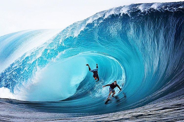 was kann man auf tahiti machen, surfen, wellen, surf
