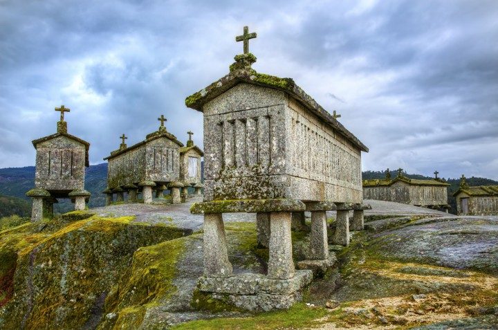 soajo, portugal, historische getreidespeicher