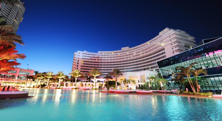 die top 10 film hotels Fontainebleau Miami Beach