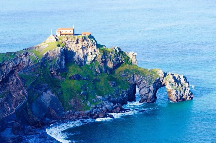 Gaztelugatxe, Gaztelugatxeko Doniene_Beliebteste Osterreiseziele 2018_Opodo Reiseblog-2