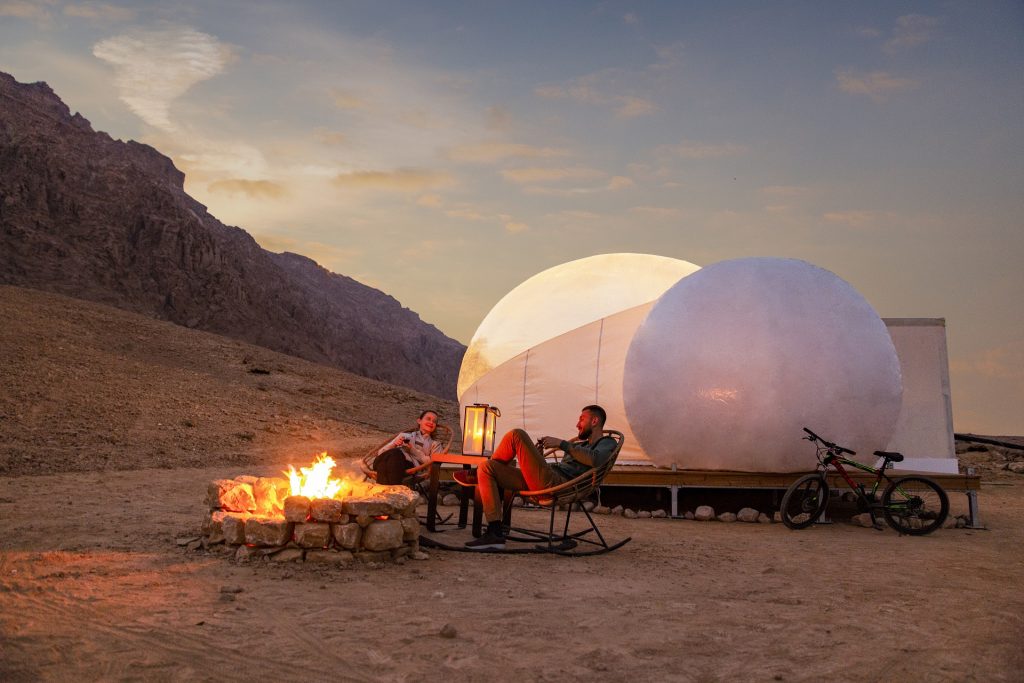 Abu Dhabi Urlaub, Glamping im Jebel Hafit Desert Park, Wüste