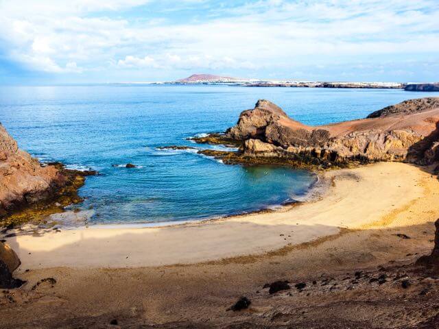Buchen Sie Flug und Hotel für Lanzarote günstig bei Opodo
