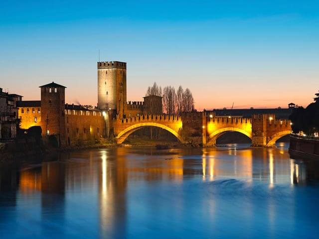 Buchen Sie Flug und Hotel für Verona günstig bei Opodo