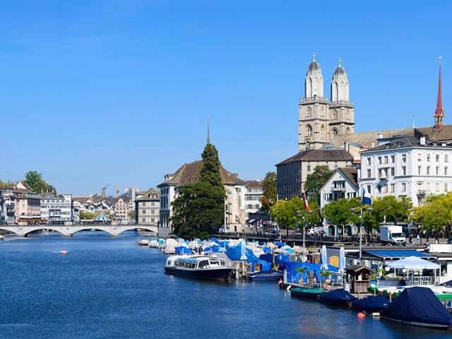 Buchen Sie Flug und Hotel für Zürich günstig bei Opodo