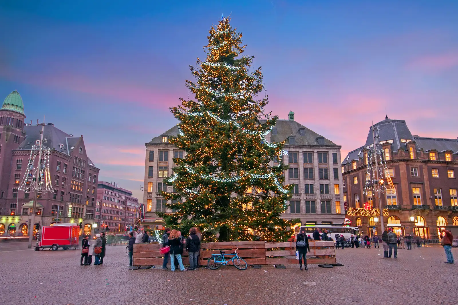 Die beliebtesten Reiseziele der Deutschen für die Weihnachtsferien 2025